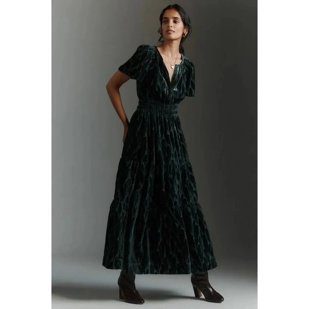Anthropologie NWT Green Velvet Leaf Print Somerset Maxi Dress Size Medium